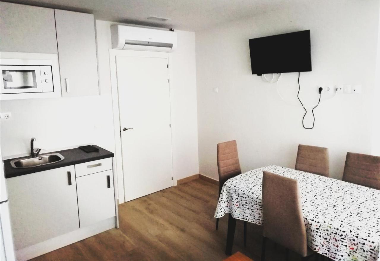 Apartamentos Turisticos Plaza San Juan 2 Tudela Eksteriør bilde