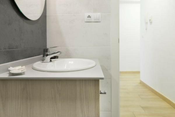 Apartamentos Turisticos Plaza San Juan 2 Tudela Eksteriør bilde